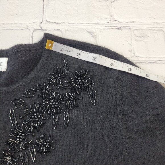 Bloomingdale’s woman’s black 100% cashmere embroidered button down cardigan M - Picture 8 of 11